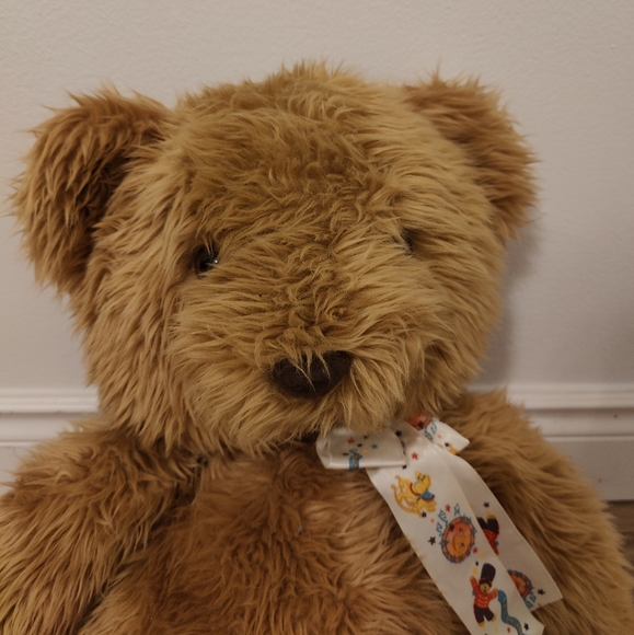 FAO Schwartz teddy bear - Picture 2 of 3